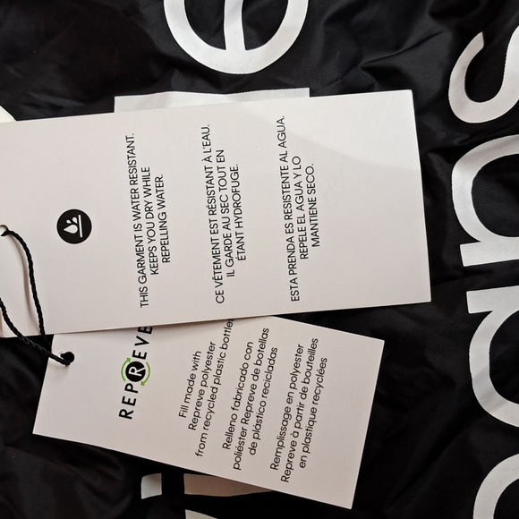 Calvin Klein Jeans Trendy Plus Size Hooded Puffer Jacket - 1X - Picture 12 of 15